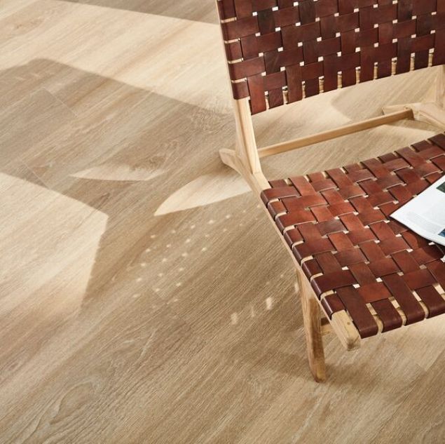 Van Gogh Plank Warm Brushed Oak